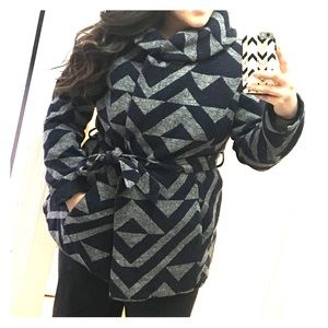 •nwot• TRIBAL wool like coat!